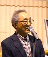 あいさつする武田会長