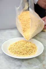 新たに開発した大豆ミート