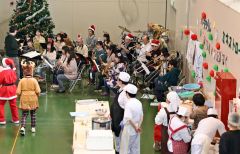 会場を盛り上げた帯広青少年吹奏楽団