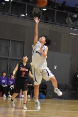 女子準決勝　帯西陵―釧路鳥取