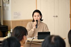 幼児期から行う性教育の重要性を訴える松本さん