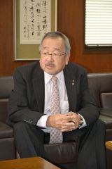 「既存大学との連携必要」帯商正副会頭が来社 3