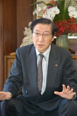 「既存大学との連携必要」帯商正副会頭が来社 5