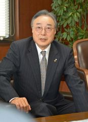 「既存大学との連携必要」帯商正副会頭が来社 6