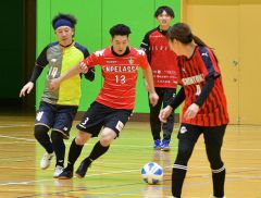 企業・ミックスの部はＳｈｉｎ　ｊＡ制す、全十勝室内サッカー大会 2