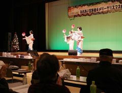 抽選会や舞踊などを楽しんだ参加者