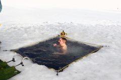北海道のアヴァントを体験するハルティカイネンさん
