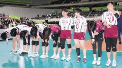 足立らの旭川実女子３位、春高バレー準決勝 2