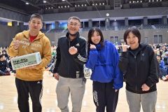 混成１８０歳以上で優勝したスマイル