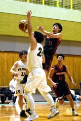 男子決勝　フライトクラブ―ＲＵＳＨ　ＭＡＲＫＡＳ