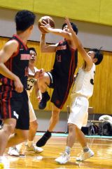 男子決勝　フライトクラブ―ＲＵＳＨ　ＭＡＲＫＡＳ