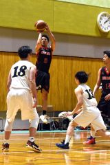 男子決勝　フライトクラブ―ＲＵＳＨ　ＭＡＲＫＡＳ