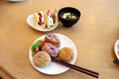 完成した豆料理のメニュー