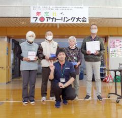 最高齢９１歳　世代超え熱戦　足寄でフロアカーリング大会 7