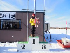 ４年生男子の表彰台
