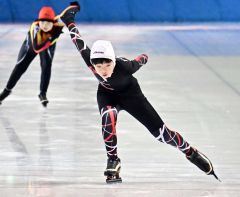平子３年男子大会新総合Ｖ、６年女子は笹渕、男子は清水総合制す　帯広市児童スケート選手権 19