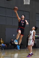 男子１回戦・白樺学園（黒ユニホーム）―北見北斗