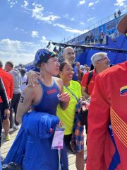 師弟でつかんだ五輪、蝦名愛梨（帯大谷高出）パリ五輪へ、清水監督も驚きの快泳ＯＷＳ女子１０キロ１１位　世界水泳選手権ドーハ 6