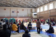 厳寒期の避難、町民９８人体験　池田で冬季初訓練 4