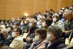 「予報を減災に生かして」　気象予報士菅井貴子さんが講演　池田 2