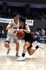 男子準決勝・帯大谷（黒ユニホーム）―東海大札幌