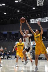 女子３位決定戦・帯大谷（白ユニホーム）―札幌東商