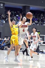 女子３位決定戦・帯大谷（白ユニホーム）―札幌東商