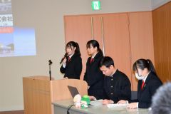 宇宙食挑戦や町のＰＲパンフ制作…帯信金の高校生応援プロジェクトで８校成果報告 3