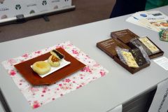 宇宙食挑戦や町のＰＲパンフ制作…帯信金の高校生応援プロジェクトで８校成果報告 9