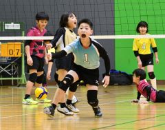 Ｒ・Ｙ２連覇　混合は鹿追が２年ぶりに制す　バレーボール勝毎杯小学生大会 11