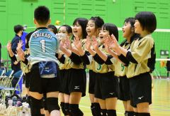 Ｒ・Ｙ２連覇　混合は鹿追が２年ぶりに制す　バレーボール勝毎杯小学生大会 2