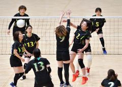 本別クラブ初優勝、帯広柏林準Ｖ　財団杯ママさんバレーボール大会 6