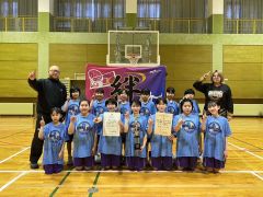 女子１部優勝の帯広啓西少年団