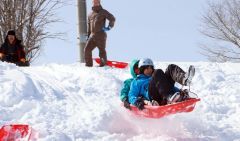 小学生１０人が「雪遊び」　大樹・ＳＴＥＰ 2