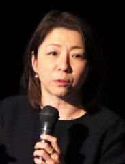 部活動地域移行に関して概要を説明する熊耳さん