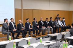 道産でんぷんの必要性を訴える全国の加工・販売業者ら