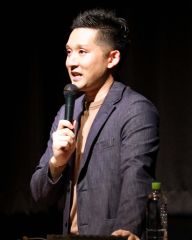講演する杉谷さん