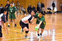 女子リーグ戦　帯三条高―帯柏葉高