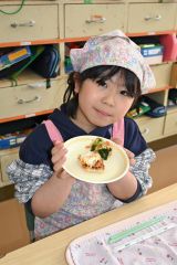 「タラのマヨ焼き」おいしいよ　広尾でふるさと給食 6