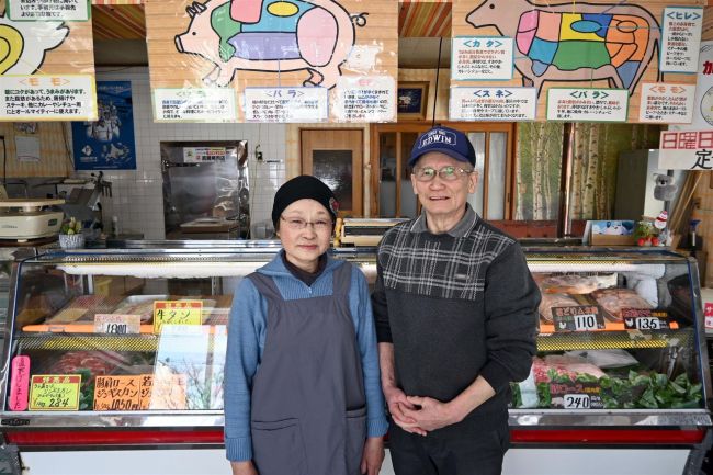 特製だれと笑顔が売り　真鍋精肉店が３０日閉店　更別村など後継者探し