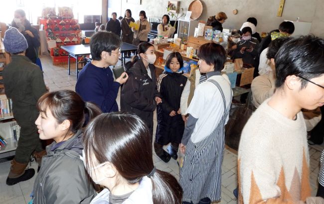 中・高校生でつくる「浦幌部」　カフェ大盛況