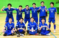 シニアの部優勝のTEAM OBIHIRO