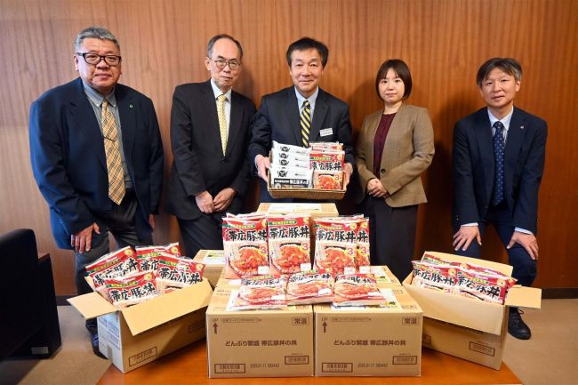 子ども食堂に「豚丼の具」を寄贈　日本ハム