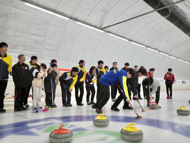 ２４時間カーリング、驚きの結果～こぼれ話