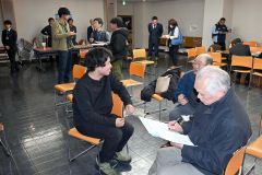 地域おこし協力隊が報告会　広尾 2