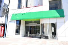 ６月に小劇場がオープンするギャルリーシノカワ。建物名は親しまれてきた名前をそのまま使用する