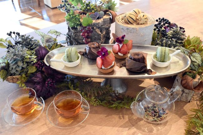 ワイン城に「お城のスイーツセット」