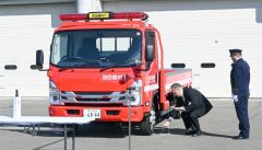 資機材搬送車を更新　池田町消防団 3