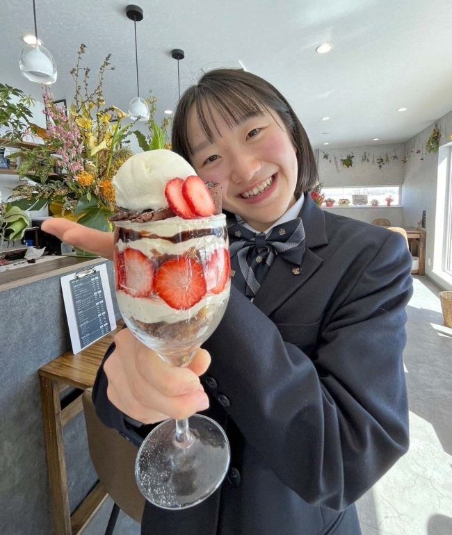 「高校生の全力メニュー味わって」　白樺高生とクリンゲル　芽室で１日限定コラボカフェ