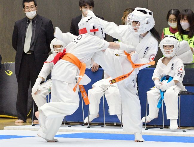 【写真】島田（葵塾）ら十勝勢２３カテゴリーで優勝、フルコンカラテ道東選手権